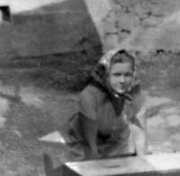 Václav Houf's mother Irena Weiterová as a girl