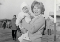 Marie Kábelová with her son, 1966