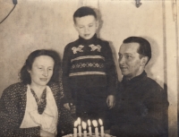 Josef Švehla with his parents in 1945