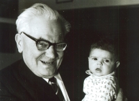 Jiri Hejda with his great-granddaughter, 1973