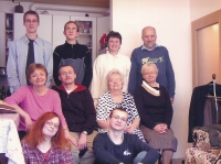 Marie Raisiglová (seated second from right) with her children and their partners and grandchildren, 2006
