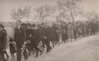 Funeral of nine fallen of the 4th Partisan Battalion of Gen. L. Svoboda, Luže May 1945