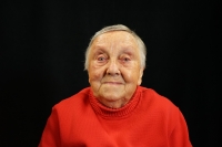 Annelies Taubová filming in 2025