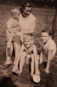 Antonín Křoustek with his mother and siblings
