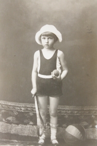 Blanka Čílová as young member of Sokol 