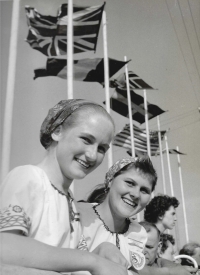 Zuzka Polesny Eggena and other female Sokol members during a meeting in Vienna, 1956, author's photo. Tony Vecera