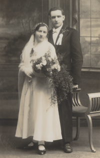 Wedding photograph of parents from 1933. Marie and Karel Hampl. Mother came from Malá Úpa