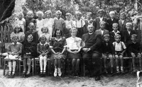 Period school photo from Štěpánkovice; Vilém Lasák's future wife is third left in the front; parish priest František Prokš