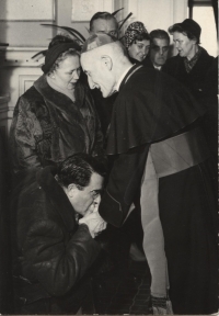 pol. 60. rokov, Pavol Strauss s arcibiskupom Eduardom Nécseyom