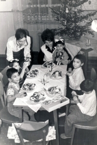 Růžena de Weij as an educator in an institution for deaf and dumb children