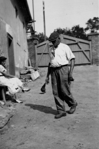 Milan Weber's grandfather Antonín Doležal, Mnichovice, September 1939