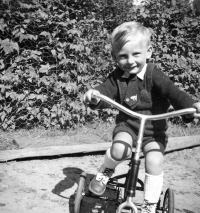 Milan Weber, Mnichovice, June 1945
