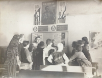 Friends in primary school