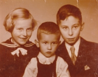 Peter Formánek (right) with his sister Vladimíra, and Jaromír