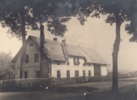 Birth farm of mother Anna Nývltová (née Siegelová), No. 102 Královec
