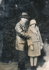 Antonín Nežerka with daughter Jarmila, Berlin, circa 1931
