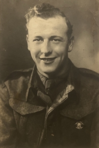 Father of František Paluska
