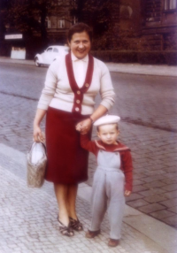 Josef Mádl with his mother Anna Mádlová, 1960s