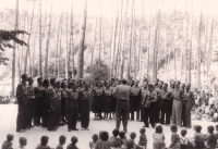 Hana Seyčková in youth choir