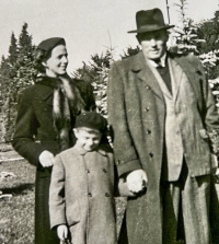 Jaroslav with parents