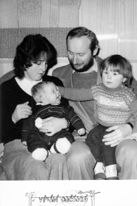 Welcoming of citizens, 1986