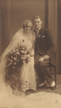 Wedding photo of parents of František and Hildegarda