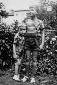 The sons of Josef Urban. From left Josef, born in 1968, and Petr, born in 1964, photo from 1972