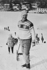 Josef Hackenberg with daughter Jitka on the Bělidlo hill in Vrbno pod Pradědem, 1960s