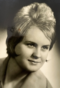 Alena Mikešová, eighteen years old