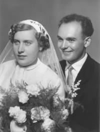 Wedding with Milena Smékalová, 1956