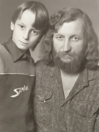 Svatopluk Cagašík se synem Pavlem, 1986