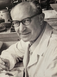 Arnost Gutmann, 1970