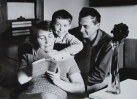 Alexandr Skalický with his wife and son at home in Náchod in 1963