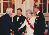 František Fajtl with Queen Elizabeth II and Prince Phillip, Prague Castle, 1996