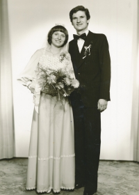 Wedding photograph of Mr. Režný and Mrs. Režná, 18 March 1978
