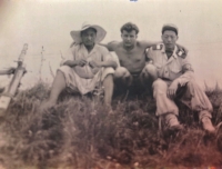 Photos from military mission in Korea, 1953/1954
