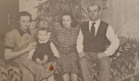 With husband and daughter, sister Pauline on the left, 1955