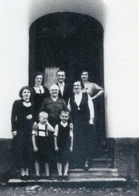 Entrance to Justina Kalmus's house in Příborská Street next to the "new" church in Místek, probably 1930s