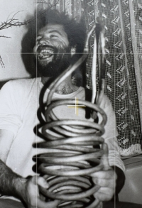 Petr Hromádka with an object by Aleš Vetešník, 1985