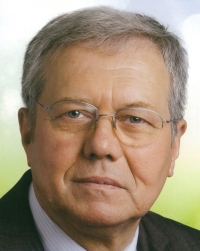 Politician Václav Kášek