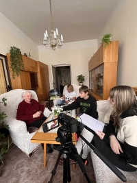 Filming the interview with Jindřiška Fialová for the Stories of Our Neighbours project
