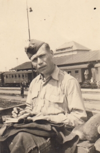 Jaroslav Suchánek, father of Frída Ficková, as a soldier of Svoboda's army