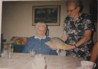 Jindřiška Fialová with her mother