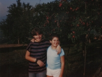 Vladimir Tepavčević (right) with sister, early 1980s