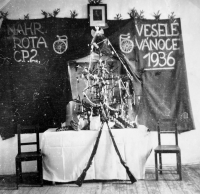 Father's recollection of his military service in 1936