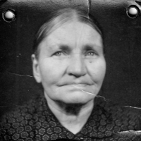 Anna Macečková's mother Emílie Benešová