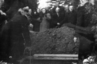 Anna Macečková's father's funeral, 1961