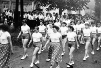 Spartakiad in Vrbno pod Pradědem, Anna Marková on the left, 1955