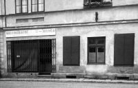 The house in Vrbno pod Pradědem with a glassworks and a glass shop, where Anna Marková's father became a national administrator in 1945