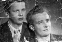 Erhard Pluške (right) with brother Josef, early 1950s